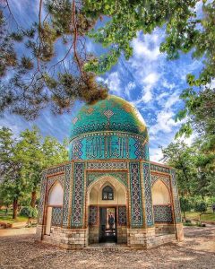 آرامگاه عطارنیشابوری