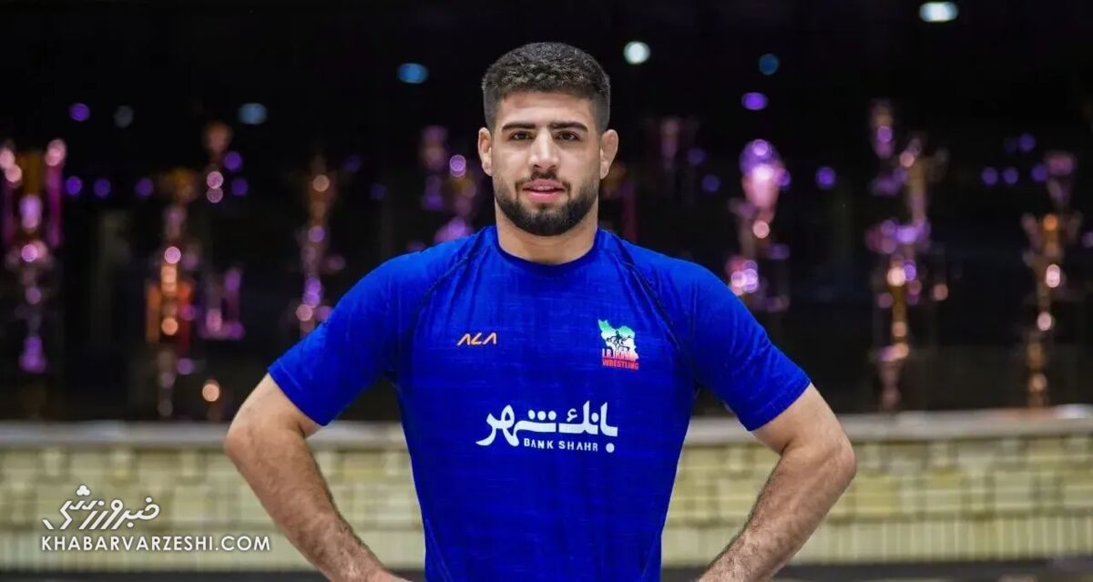قهرمان جهان به استقلال پیوست