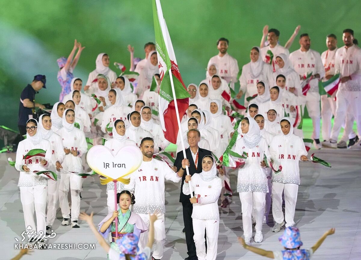 چرا رژه کاروان ایران در ناگویا خلوت بود؟ تمرّد یا صرفهجویی اقتصادی! +تصاویر