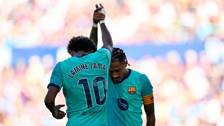 پایان: لوانته 2-4 بارسلونا; خط حمله بنز، دفاع پراید!