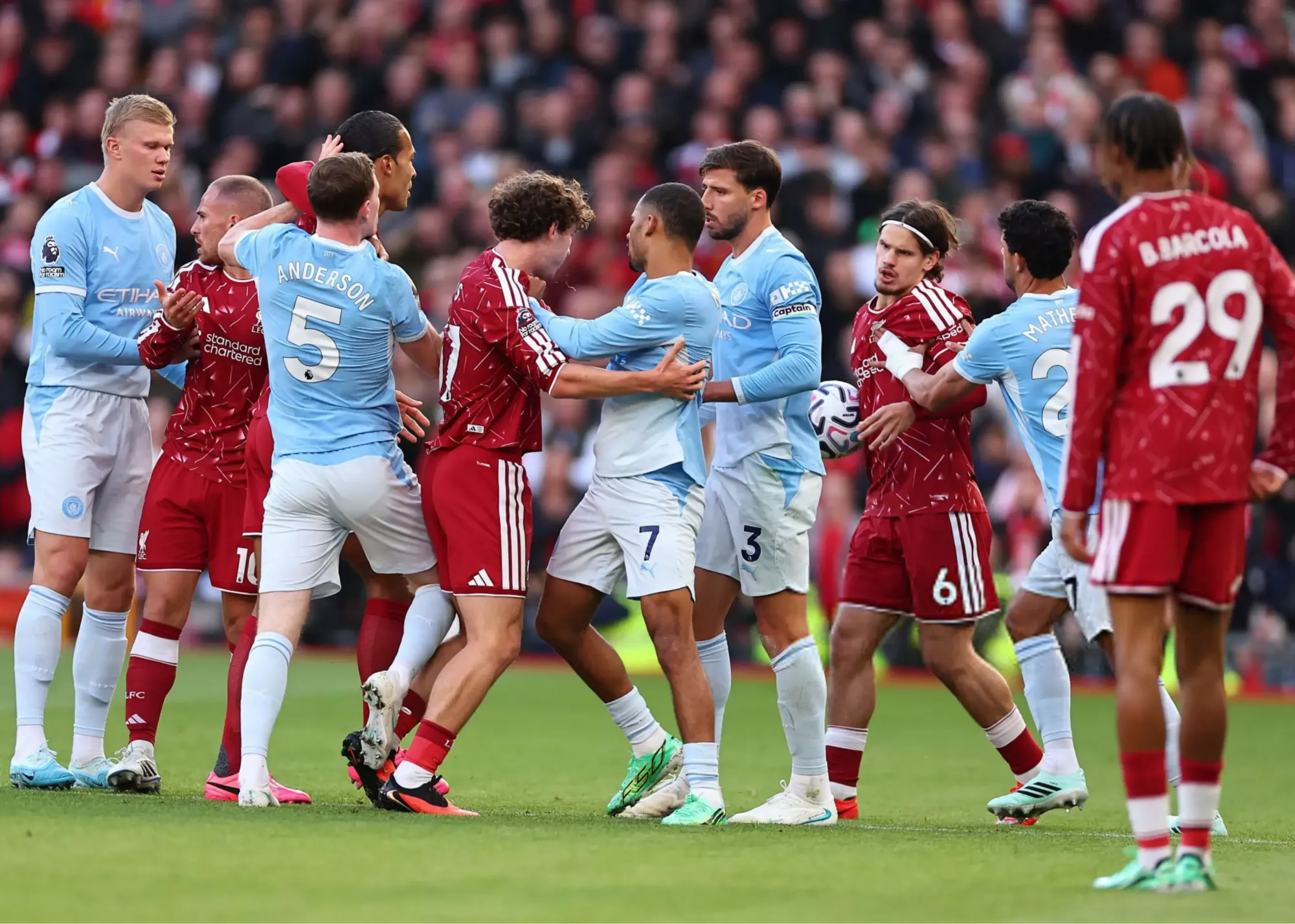 زنده از نبرد بزرگ انگلیس: لیورپول 0-0 منچسترسیتی